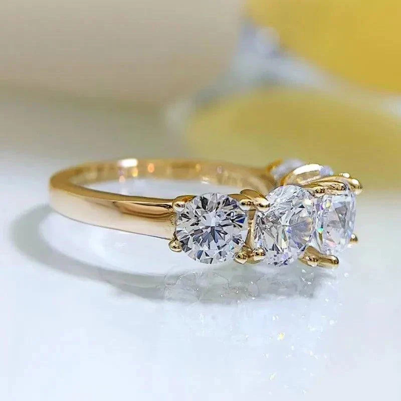 Luxury All Moissanite Wedding Ring